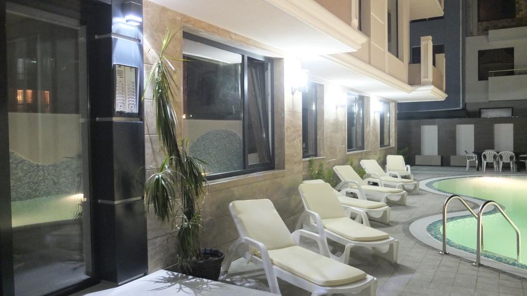 Golden Sea View Apartments Pomorie Extérieur photo